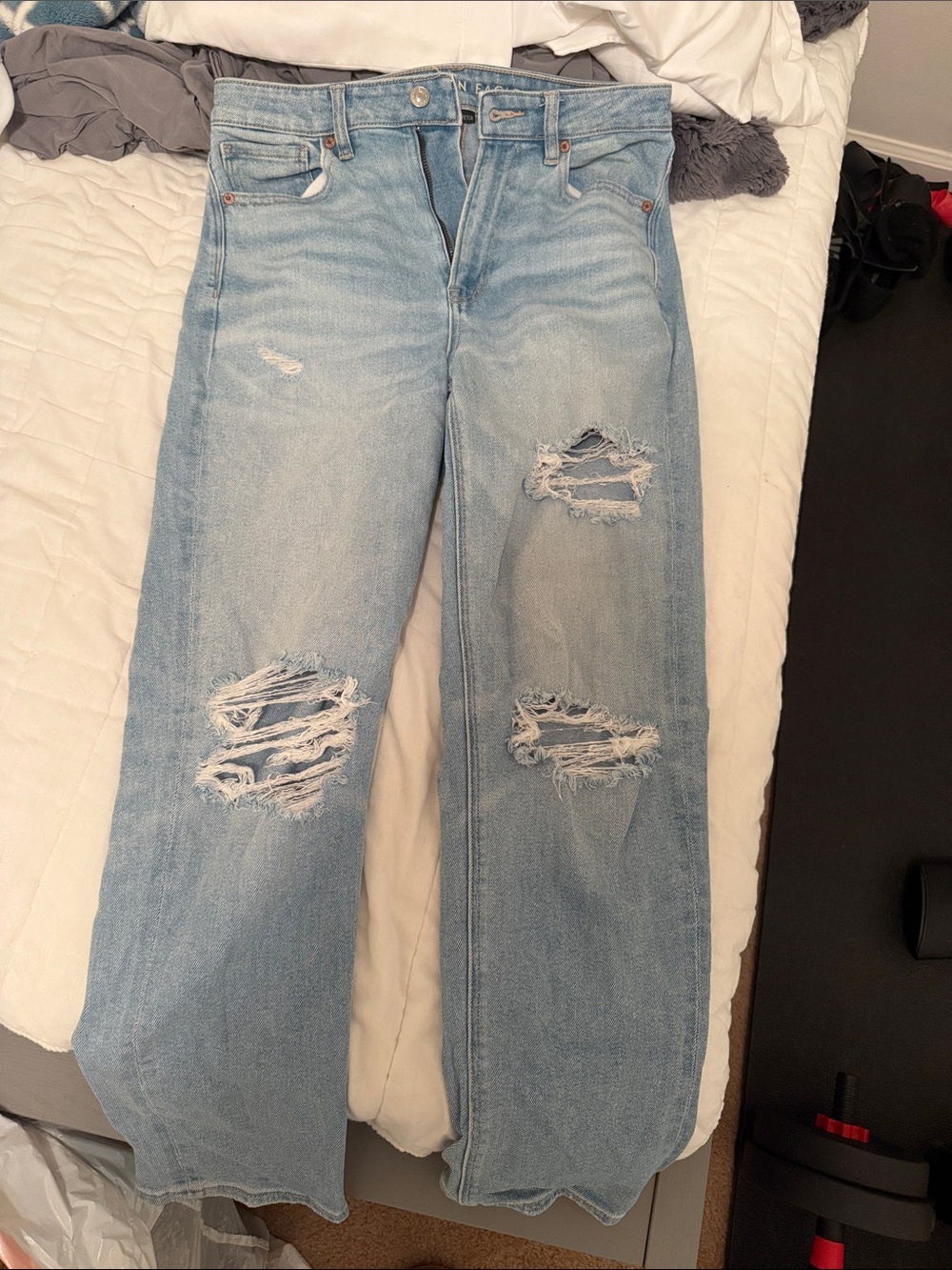American Eagle Light Wash Distressed Ripped Jeans
